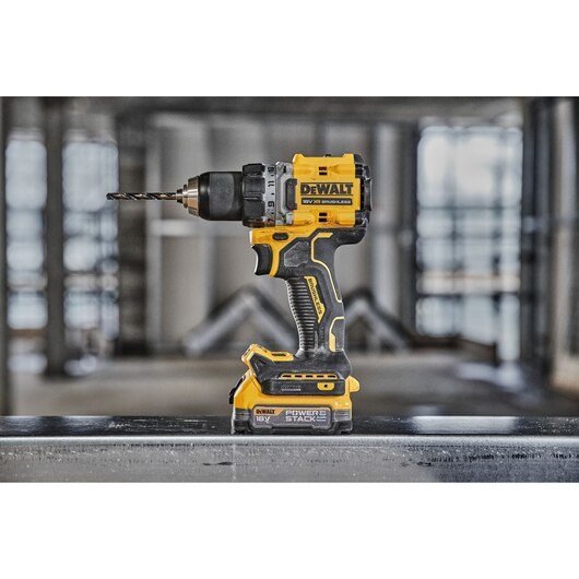 DeWALT DCD800E2T-QW bor 2000 rpm 1,28 kg Sort, Gul #9