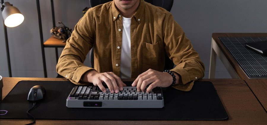 Cooler Master Peripherals MK770 tastatur Universel USB + RF Wireless + Bluetooth QWERTY Tjekkisk Mrkegr, Gr #6