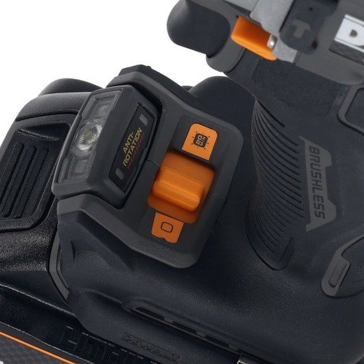 18V XR drill-driver w/impact 2x5AH Mclaren #15