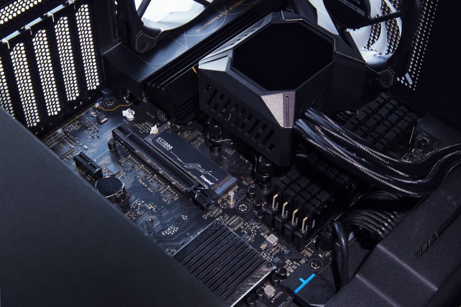 Kingston Technology 1024G KC3000 M.2 2280 NVMe SSD #9