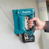 Makita ST113DZ sm & hfteklamme pistol Hftepistol Batteri #19
