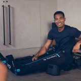 Therabody RecoveryAir PRO massageapparat Ben Sort #4