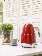 Smeg 50's Style Elkedler KLF04RDEU Rd #9