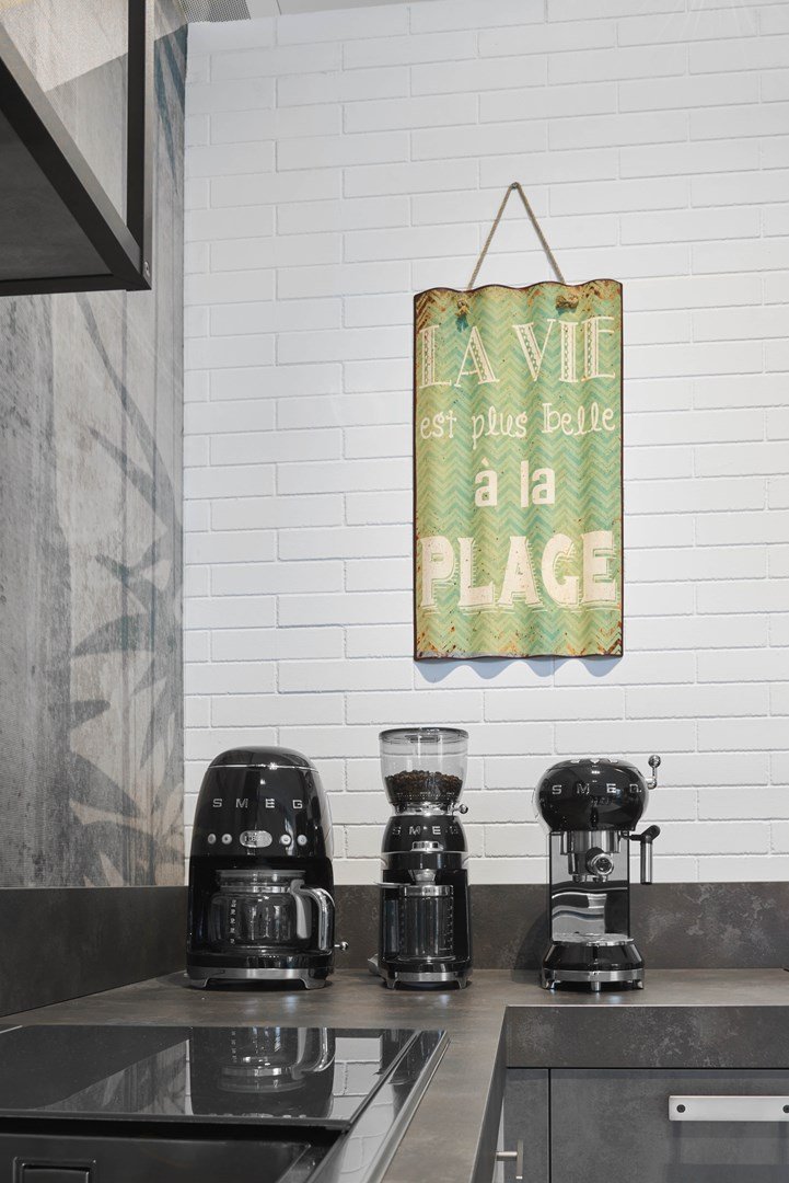 Drip Coffee Machine Smeg DCF02BLEU 1,4 L Sort 1050 W #7