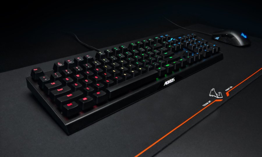 GIGABYTE AMP900 Gaming musemtte Sort, Orange #8
