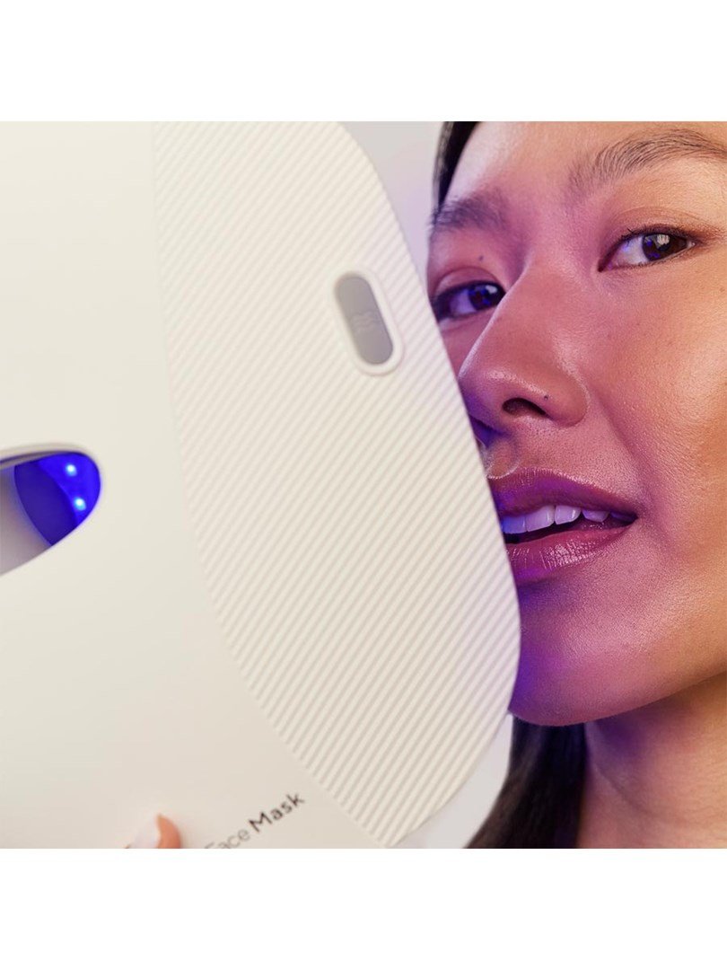 Therabody TheraFace LED-hudplejemaske med vibrationsterapi Hvid #6