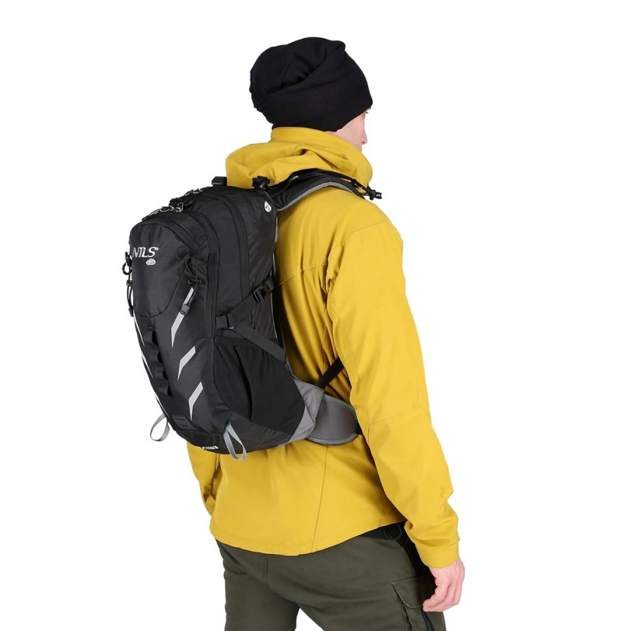 NILS Camp NC1942 Ghoster 20l - Vandrerygsk, sort #7