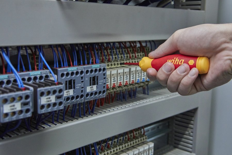 Wiha screwdriver with bit magazine PocketMax electric #7