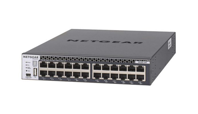 NETGEAR M4300-24X Administreret L3 10G Ethernet (100/1000/10000) 1U Sort #1
