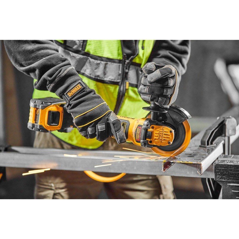 DeWalt DCG409NT-XJ Cordless Angle Grinder #5