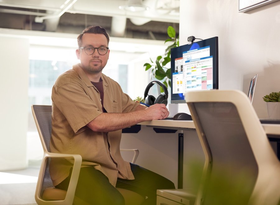 HP Poly Voyager Surround 85 UC USB-C-headset+USB-C/A-adapter + bordoplader #6