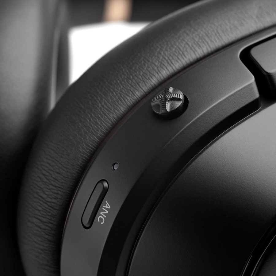 Teufel REAL BLUE PRO wireless headphones night #4