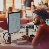 HP Poly Voyager Focus 2 MS Stereo w. Stand USB-C/A #6