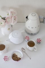 Smeg 50's Style Elkedler KLF04CREU Creme #14