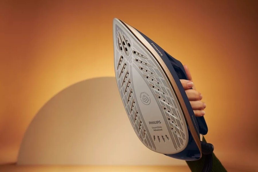 Philips PSG6066/20 PerfectCare Steam Iron Station #5