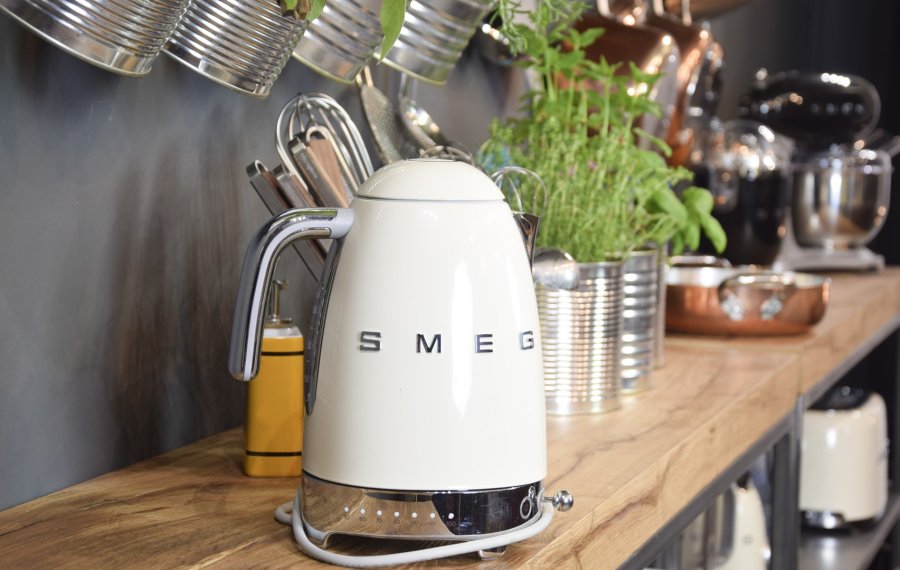 Smeg 50's Style Elkedler KLF04CREU Creme #20