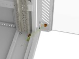 FRITST�ENDE RACKSKAB 19