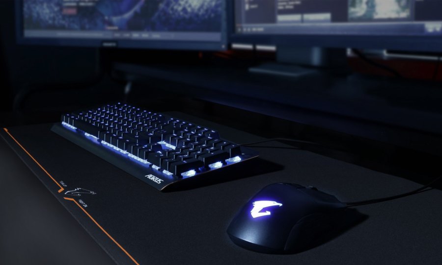 GIGABYTE AMP900 Gaming musemtte Sort, Orange #12