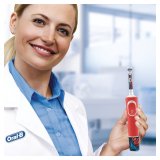 Oral-B 80339051 elektrisk tandb�rste Barn Vibrerende tandb�rste R�d #9