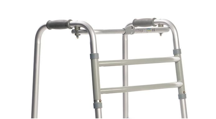 Rollator til genoptrning med 4 hjul #2