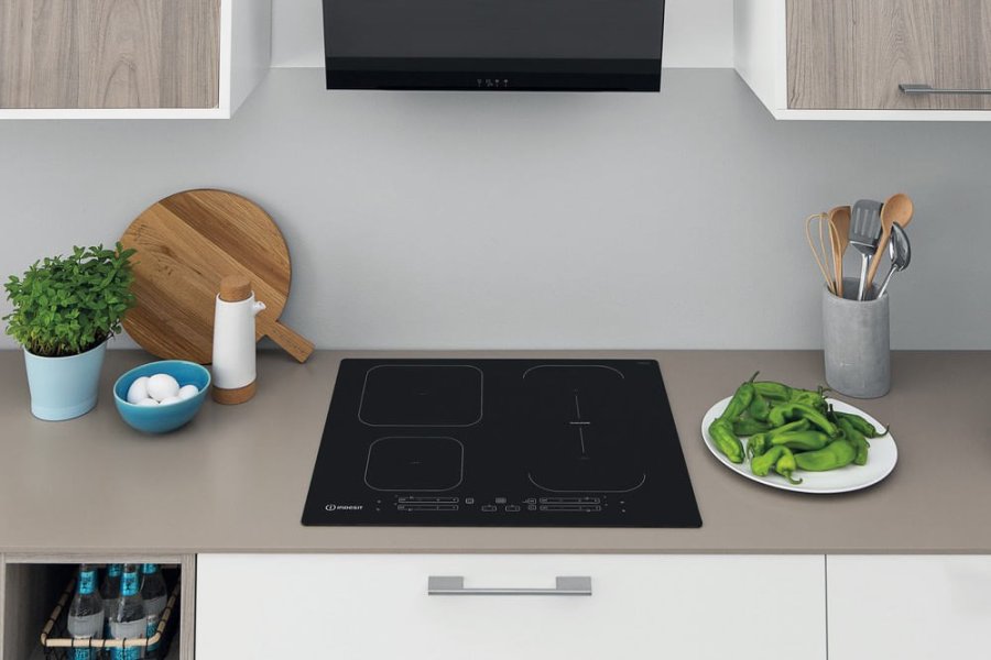 Indesit IB 65B60 NE Sort Indbygget 59 cm Zone induktionskogeplade 4 zone(s) #8