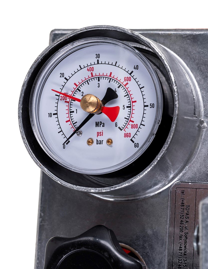 Yato YT-24800 trykkalibrator #8