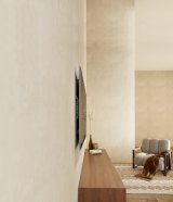 Gembird WM-90ST-02 Fuldt bevægeligt TV-vægbeslag, 43”-90”, sort #5