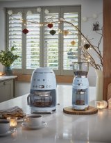 Drip Coffee Machine Smeg DCF02PBEU Bl 1050 W 10 Skodelice #5