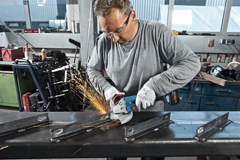 Bosch GWS 18V-15 C Cordless Angle Grinder #4