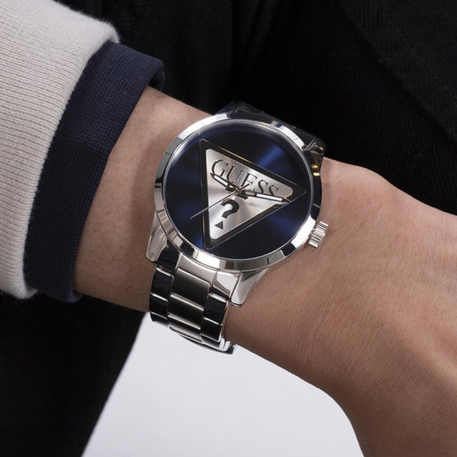 Dameur Guess BADGE #6