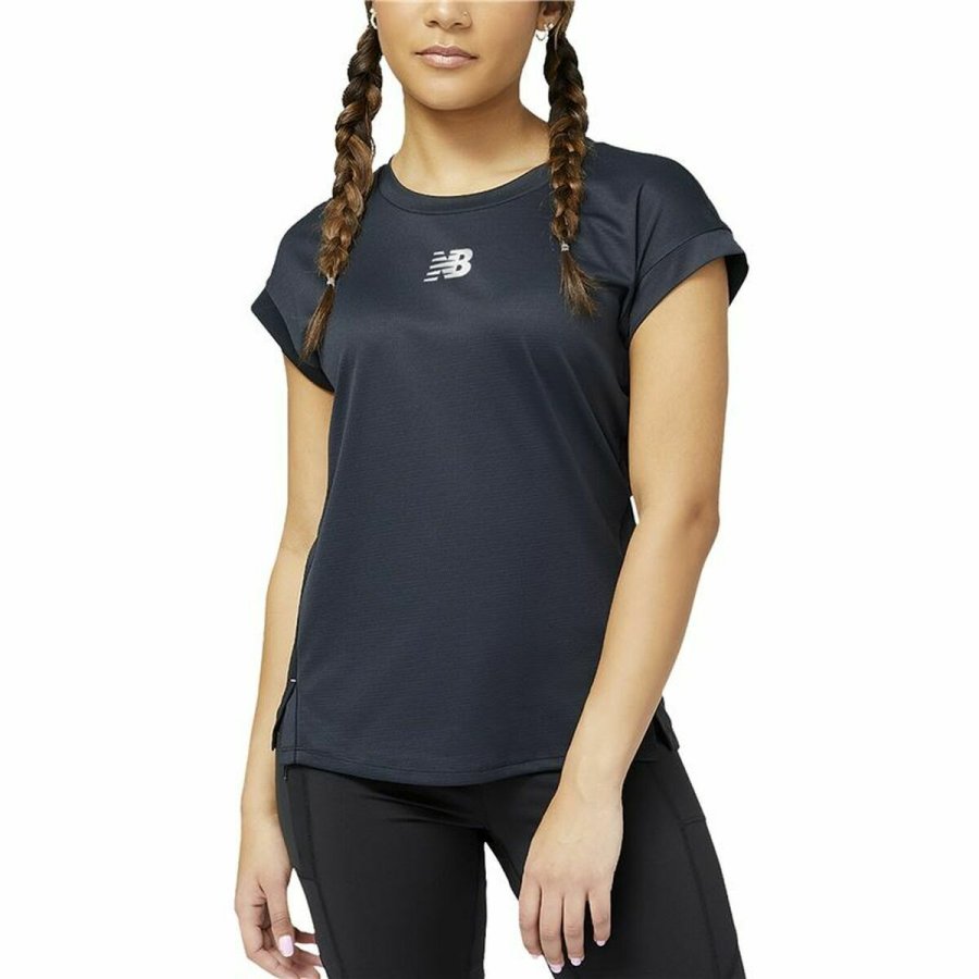 Kort�rmet T-shirt til Kvinder New Balance Impact AT N-Vent Sort #1