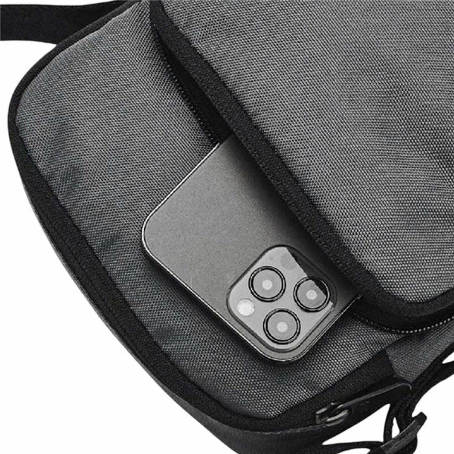 Skuldertaske Under Armour Essential Lite #3