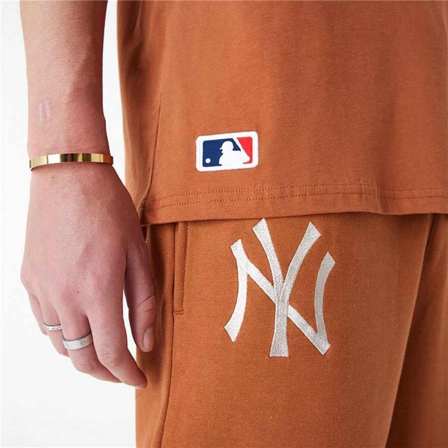 Kortrmet T-shirt til Mnd New Era LEAGUE ESSNTLS LC OS TEE NEYYAN 60435552 Brun (M) #4