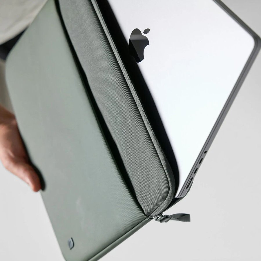 Laptop cover Incase INCO400718-SIV Khaki #5