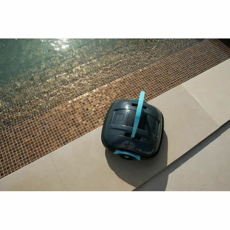 Robotstvsuger til swimmingpool #4