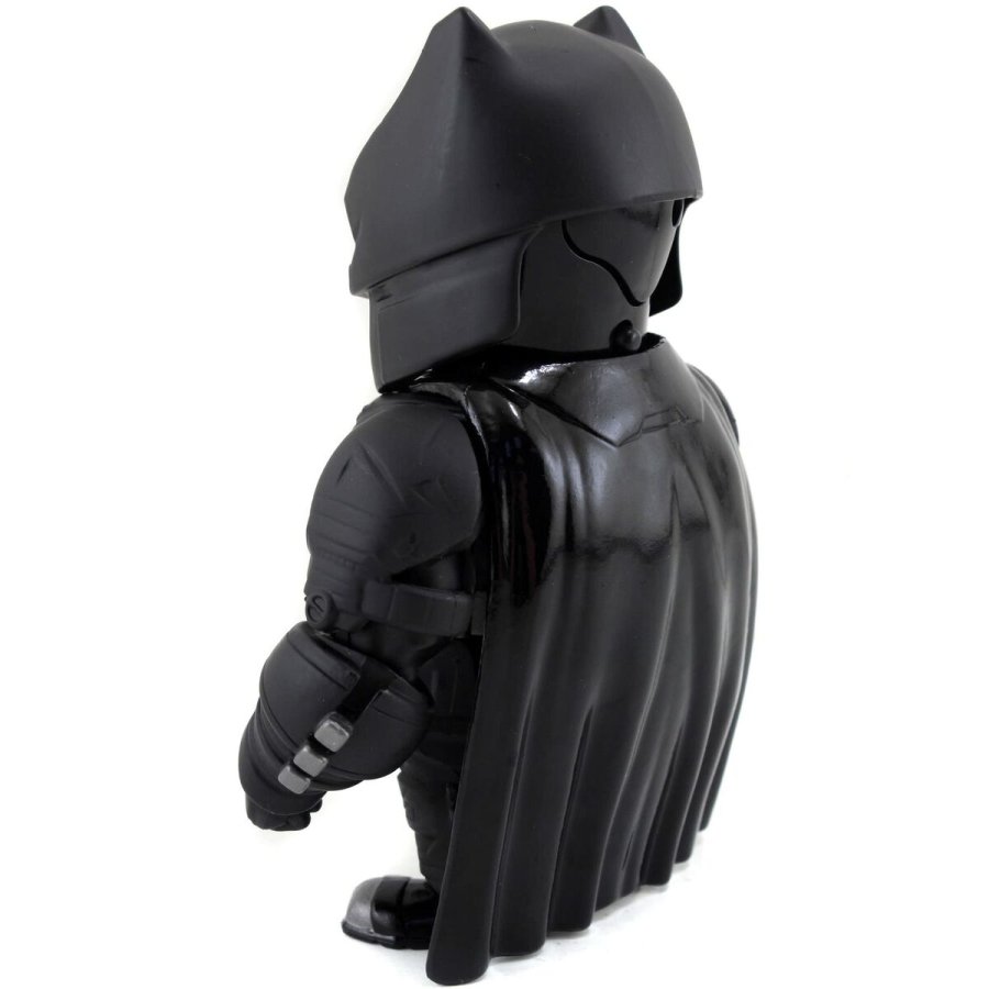 Action Figurer Batman Armored #4
