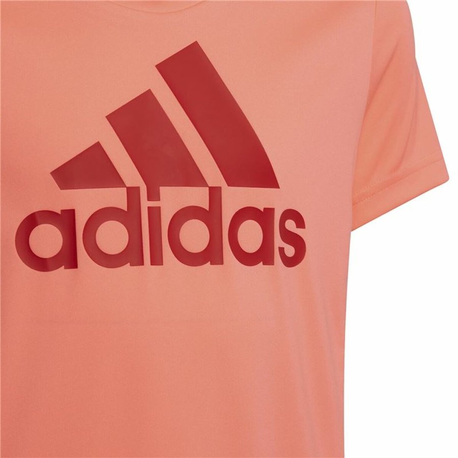 Brne Kortrmet T-shirt Adidas Designed to Move Laksefarvet #2