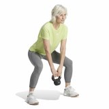 Kortrmet T-shirt til Kvinder Adidas Tr-Es Gylden #4