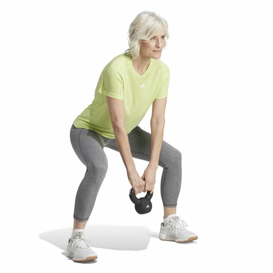 Kortrmet T-shirt til Kvinder Adidas Tr-Es Gylden #4