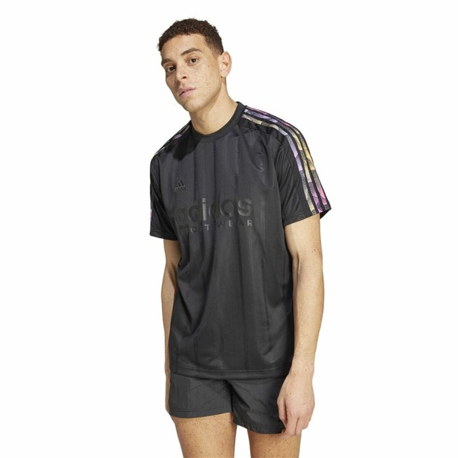 Kortrmet T-shirt til Mnd Adidas Tiro Q2 #2