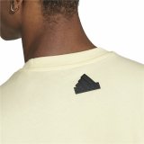 Kortrmet T-shirt til Mnd Adidas House Of Tiro Summer Linear Graphic Gul #4