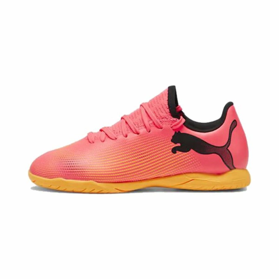 Indendrs fodboldstvler til brn Puma Future 7 Play Orange Brns Unisex #1