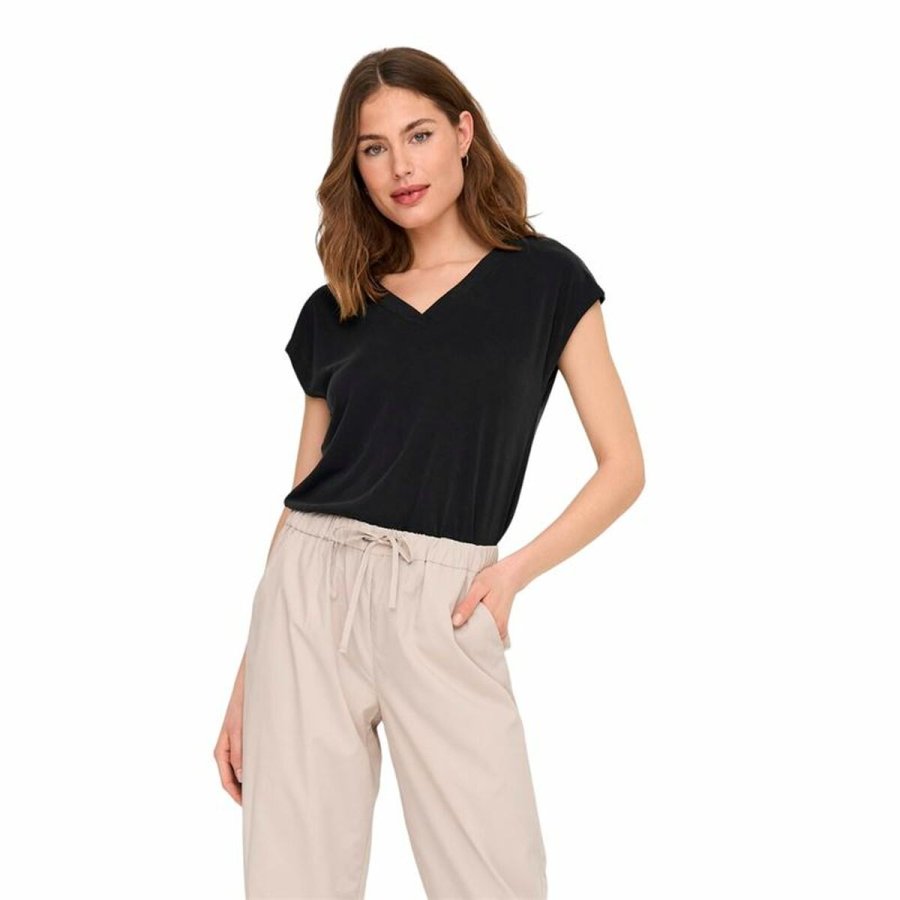 Kortrmet T-shirt til Kvinder Only Onlfree Life Mod.V-Neck Sort #3