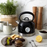 Vattenkokare Retro 1,7L VK401 Svart #6